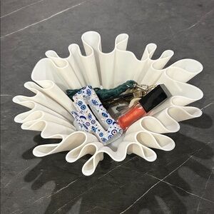 3D Printed Elegant White Decorative Bowl